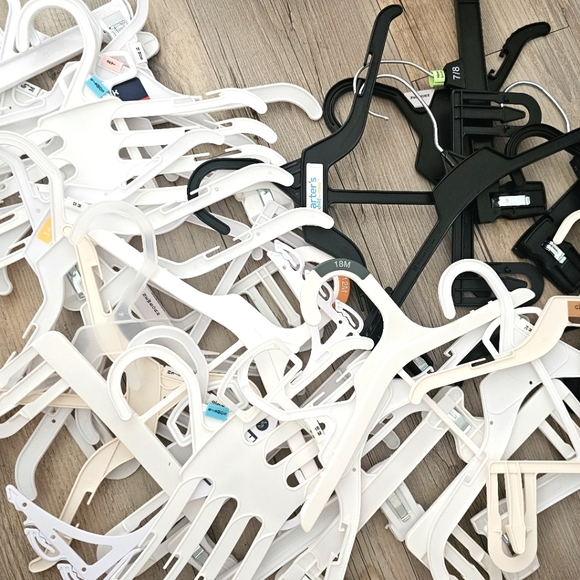 Infants Assorted Hangers - Picture 1 of 2